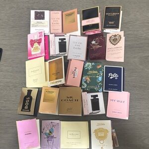25 Assorted Women's Fragrance Samples. All travel size make em an offer!